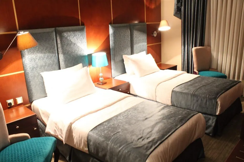 Kings Park Hotel Dubai 3*,
